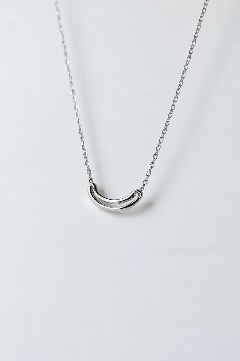 14K WHITE GOLD NECK WIRE NECKLACE