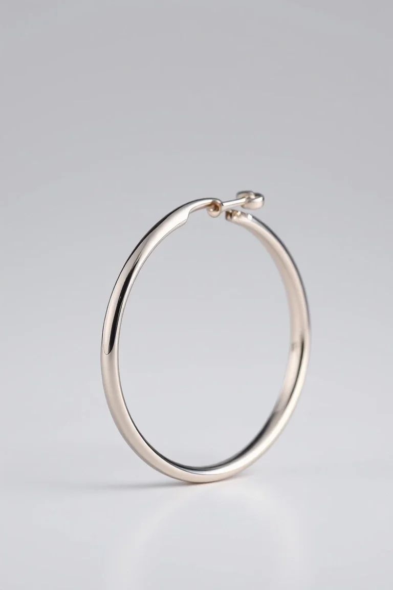 14K WHITE GOLD ROUND TUBE HOOP