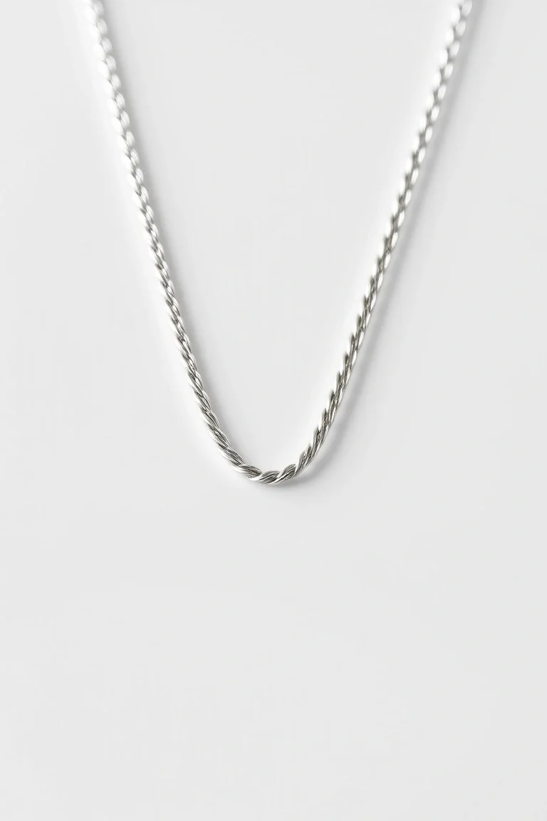 Platinum Cable Chain 16 In.